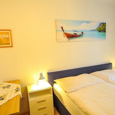 Privatzimmer Haus Erika Sankt Peter-Freienstein Εξωτερικό φωτογραφία